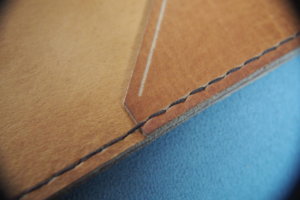 Skórzana okładka na zeszyty