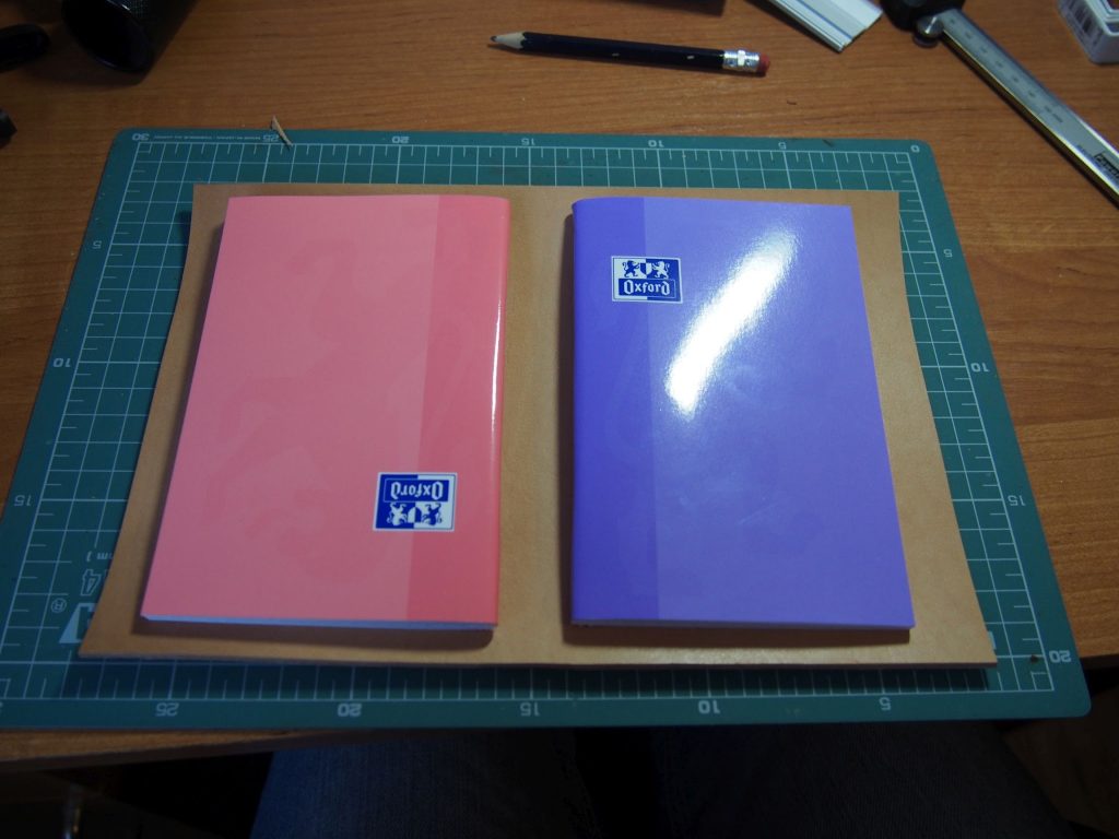 Skórzana okładka na zeszyty