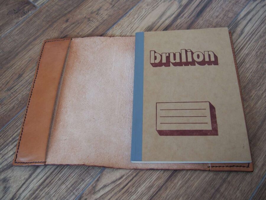 Skórzana okładka na zeszyty