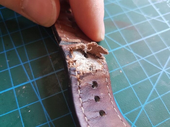 zniszczony pasek do zegarka