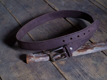 Pasek z przeszyciem, nubuk