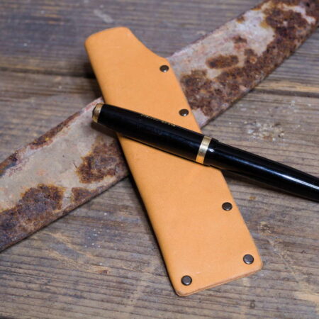 Etui na pióro wieczne - nitowane