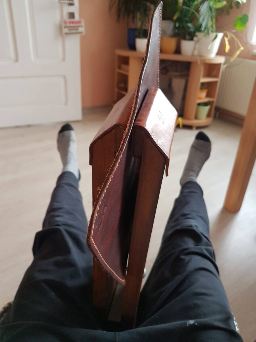 szycie ręczne na koniku