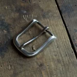 Klamra ze stali nierdzewnej, smukła, wygięta, 40mm